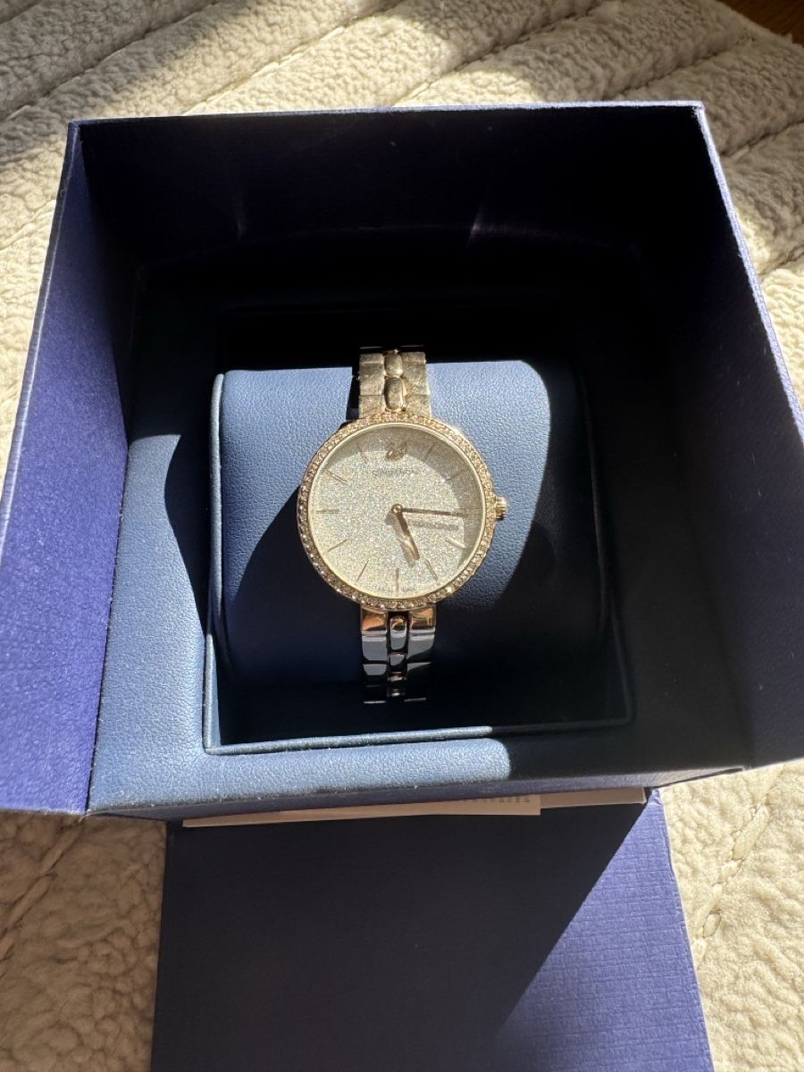 Swarovski Montres: Swarovski Watch Women's  – D'occasion à Roggwil BE par lffcb