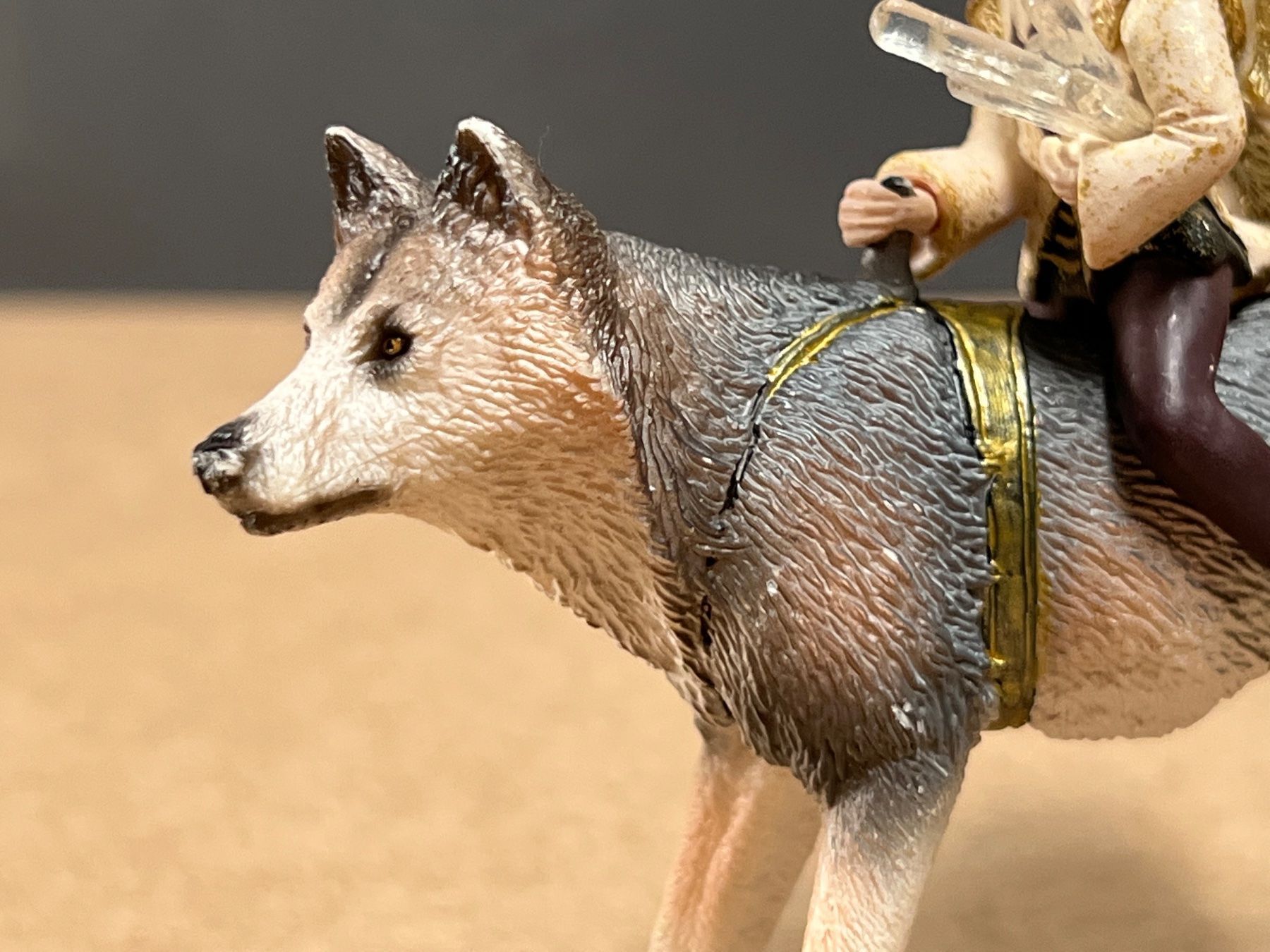 Schleich Statuette: Schleich Bayala Jaro auf Wolf – Usato da Ennetbaden venduto da mapa05 1