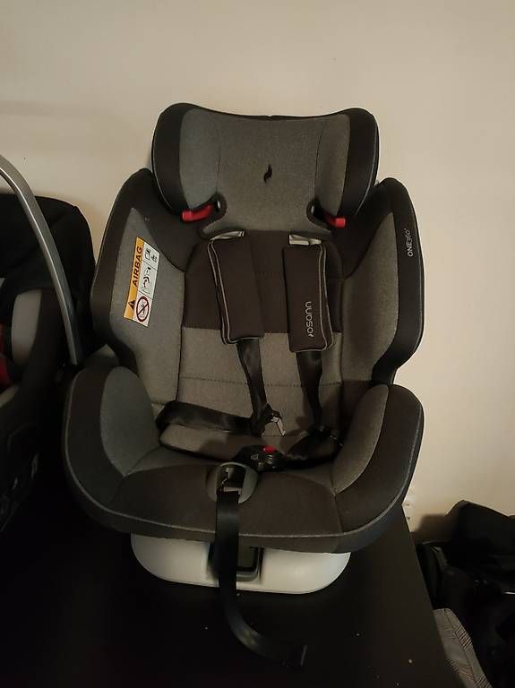 Seggiolini per auto: Osan Kindersitz – Usato da Mellingen venduto da Lunamimi