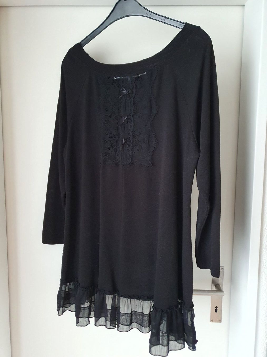 Maglioni & Felpe: Pullover von mat Schwarz Gr. L=48/50 – Usato da Zweidlen venduto da Shubli 2
