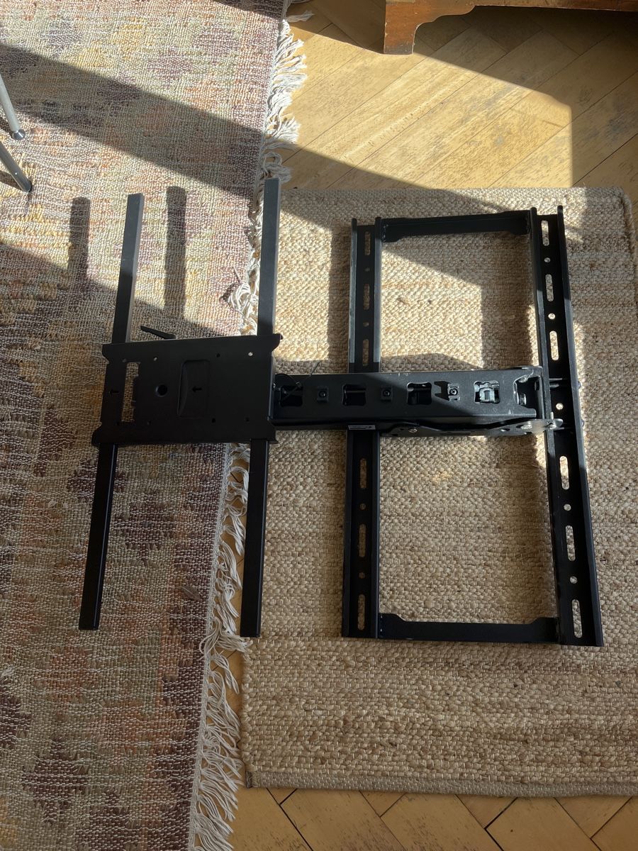 Supporti a parete: TV wall mount (Fireplace) – Usato da Zürich venduto da yunis87 4