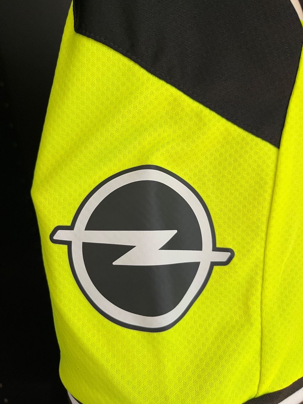 Puma Canottiere & Pantaloni: Borussia Dortmund Sondertrikot – Nuovo (secondo la descrizione) da Näfels venduto da dom_9p7f 2