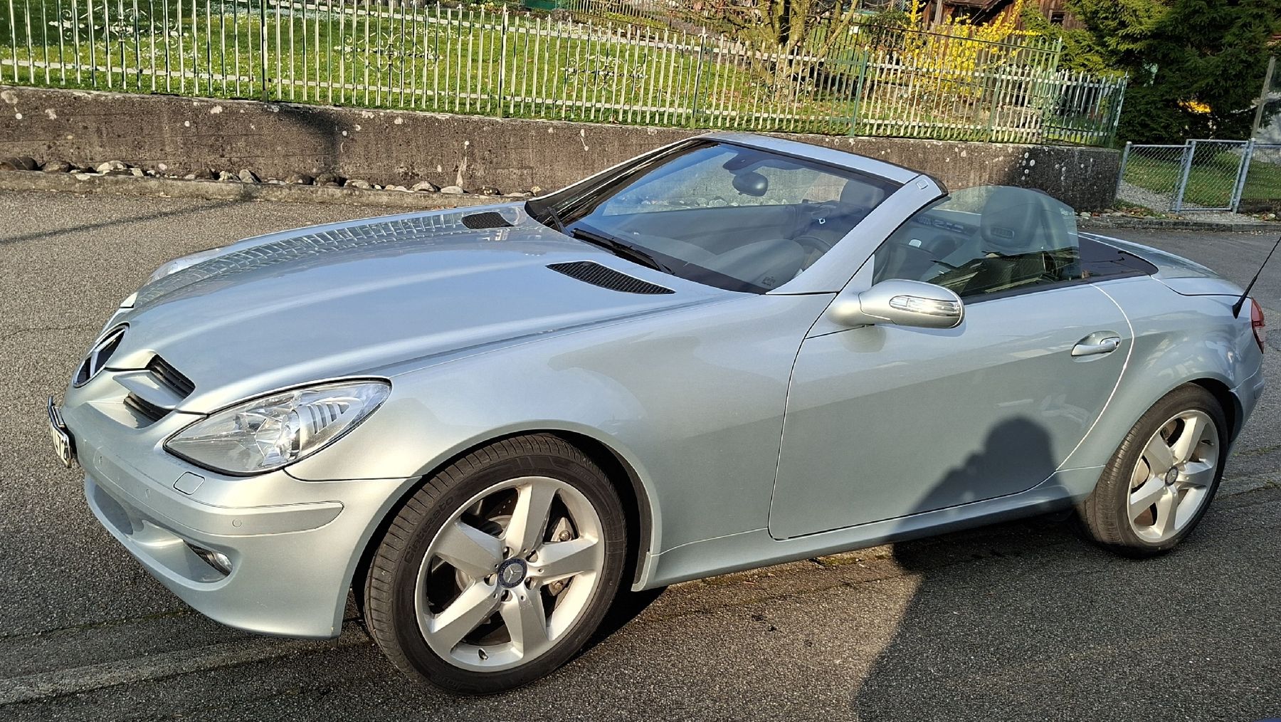 Mercedes-Benz Automobili: SLK 350 letztes Inserat, billiger wird er nicht – Usato da Dietwil venduto da spyerx