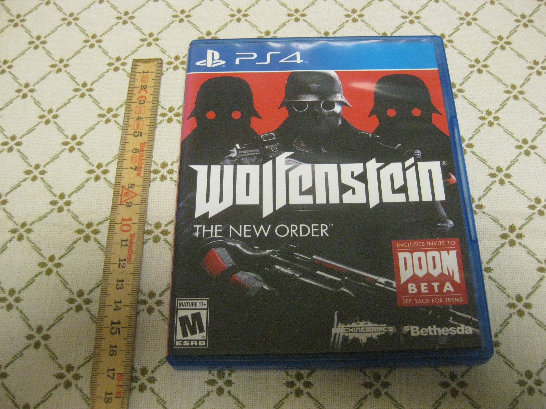 Sony Spiele: PS4 WOLFENSTEIN – Gebraucht aus Münchenbuchsee von neuwertig-gespart