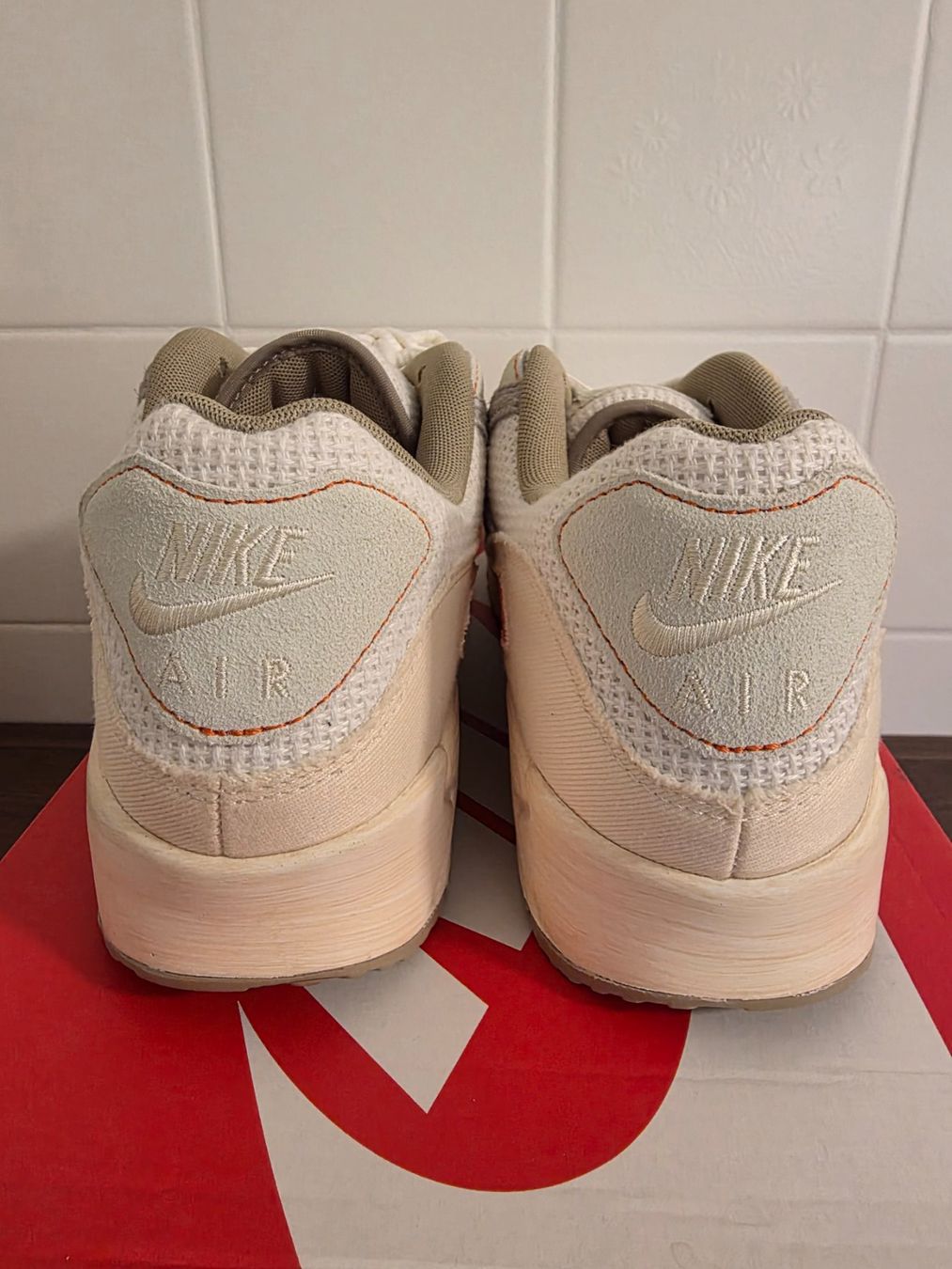 Nike Herrenschuhe: Nike Air Max 90 PRM – Neu und originalverpackt aus Fleurier von dav_xx8y 4