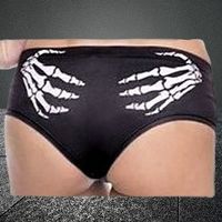 ☠️ Lustige Damen-Panties mit 3D Skeletthänden! 🦴💫
