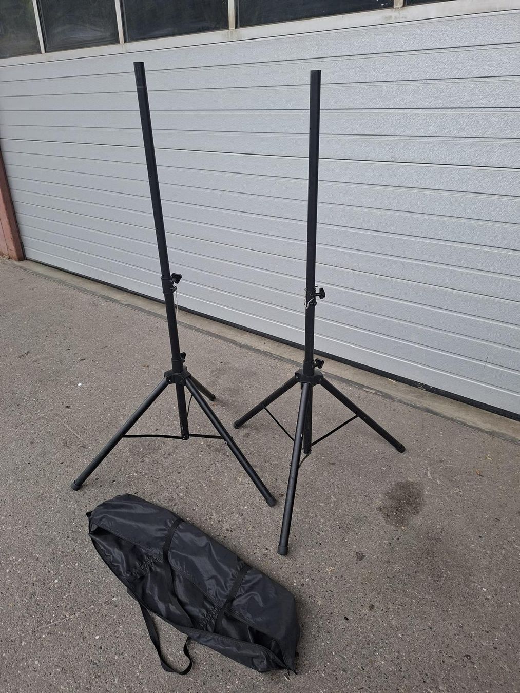 Anzüge, Sport- & Funktionsanzüge: Ensemble éclairage / fumée – Gebraucht aus Miex von aur_xc8w 1
