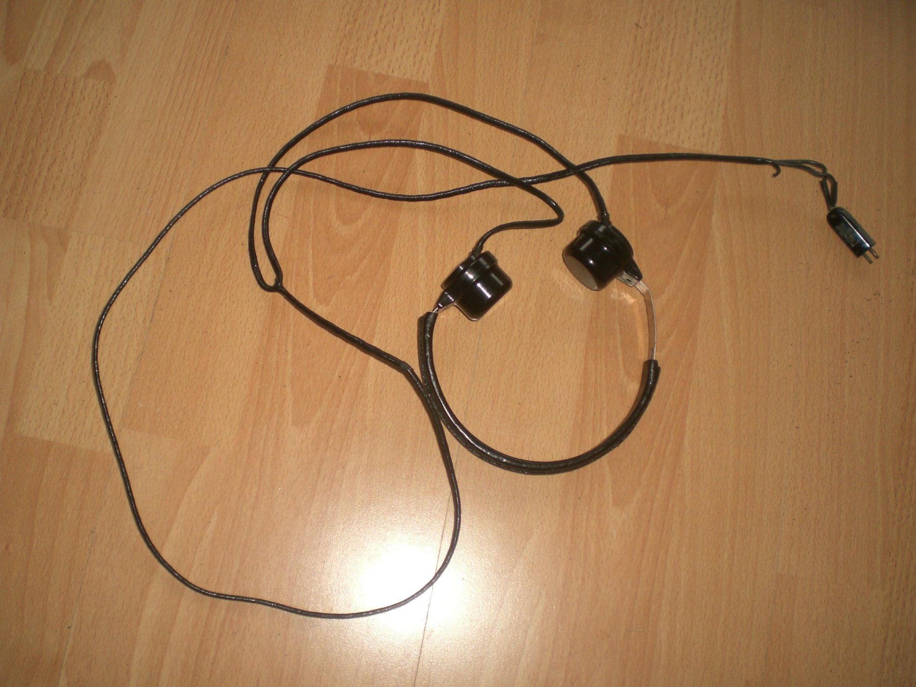 Misurare: Head Set Suhre – Difettoso da Grellingen venduto da Neuron67 6