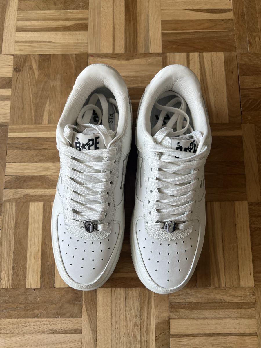 Bape Scarpe da uomo: A Bathing Ape BAPE Sta Triple Weiss Gr. 42 – Nuovo (secondo la descrizione) da Zug venduto da Ratna 2