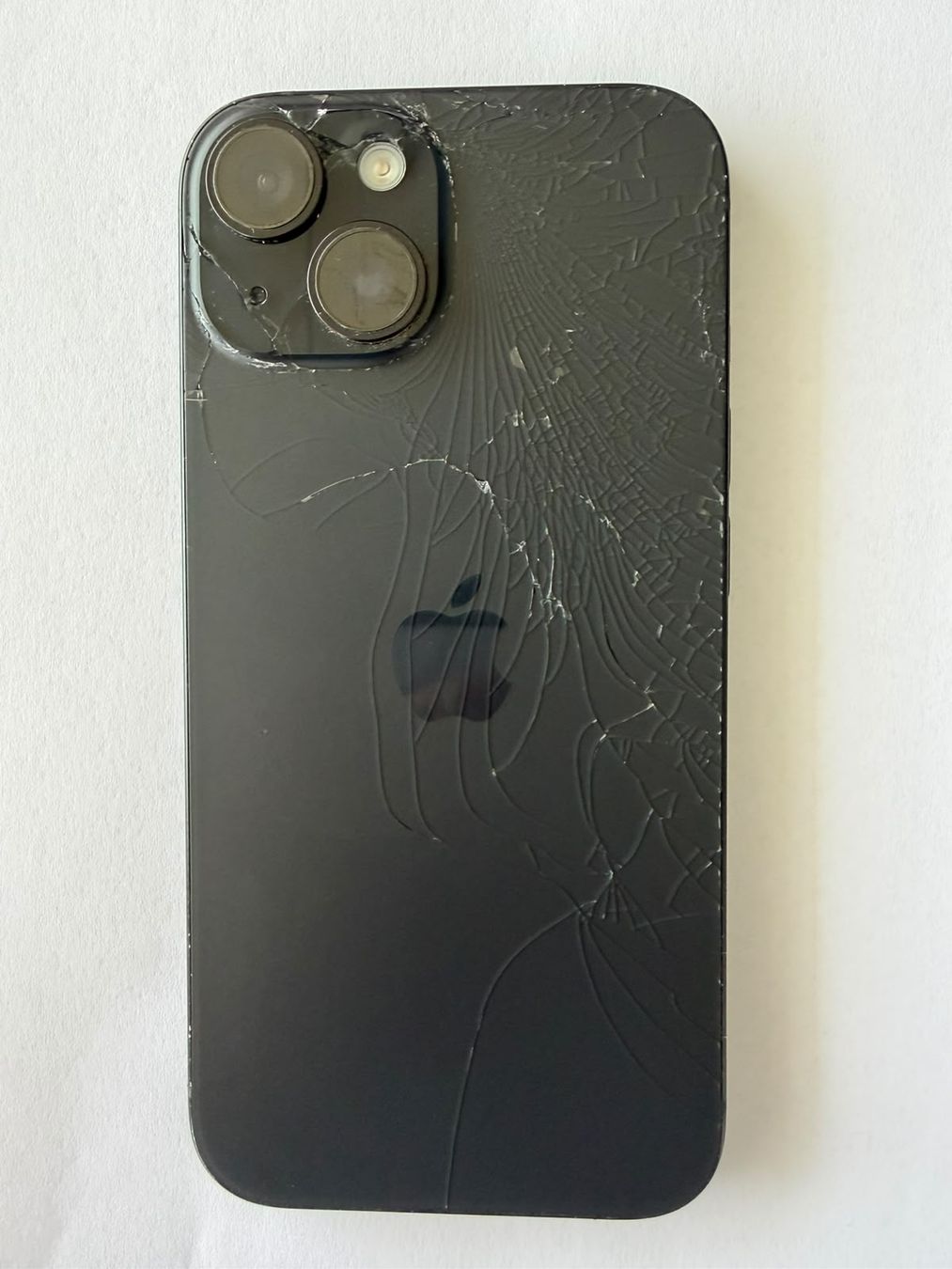 Apple Telefoni cellulari / Smartphones: iPhone 15 Pro – Usato da Herrliberg venduto da PtS879000 1