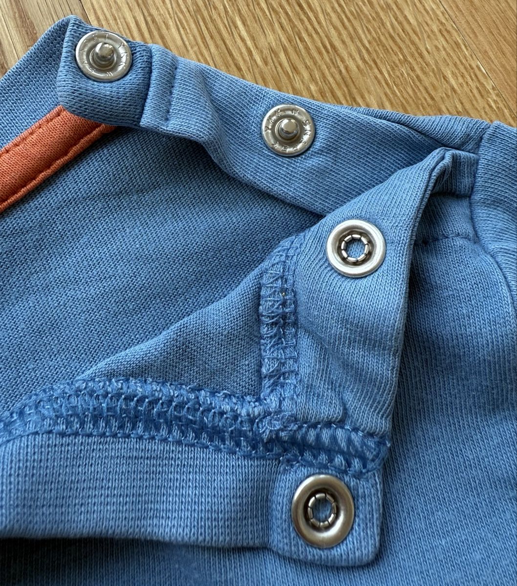 Maglioni & Felpe: Disney baby - pull Tigrou, taille 86 – Usato da Genève venduto da valmath 2