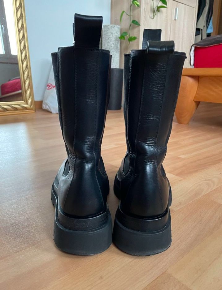 Bottega Veneta Scarpe da uomo: Bottega Venetta Lug Boots  – Usato da Bremgarten b. Bern venduto da Jonathan_fvf7 2