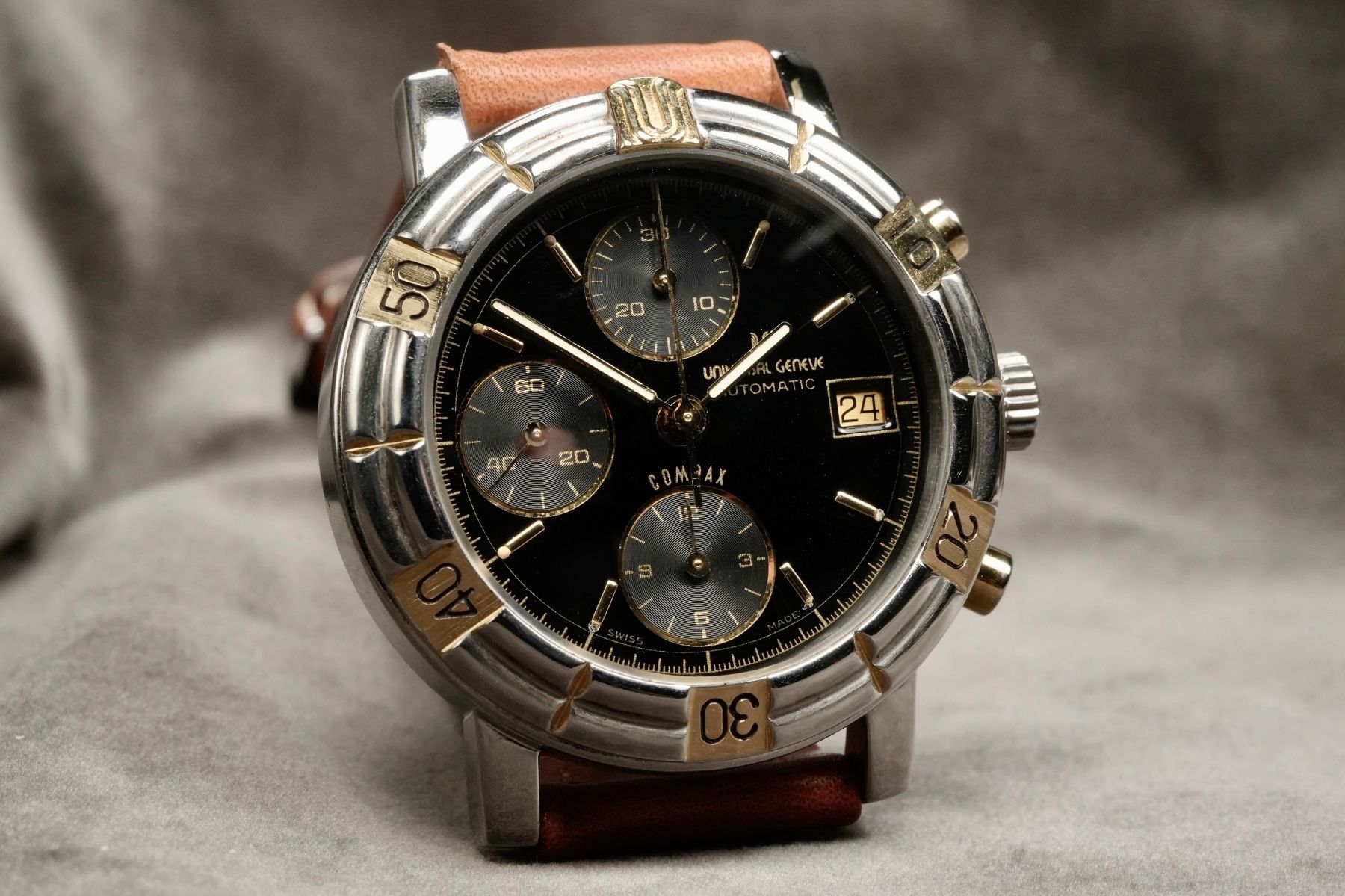Universal Genève Uhren: Universal Genève - Compax Automatic Ref. 698.410 Chrono – Gebraucht aus Morcote von chronoservice 2