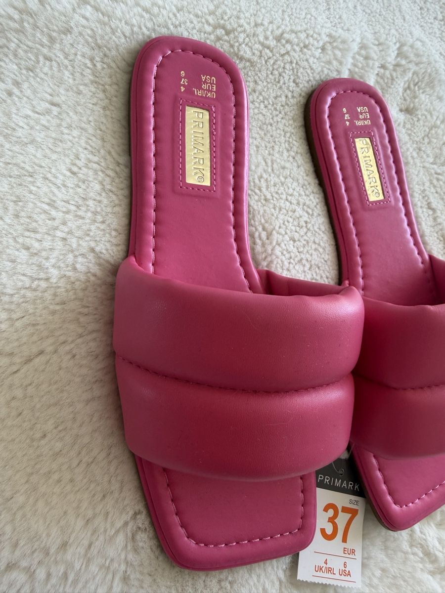Primark Damenschuhe: Pink Sandals – Neu und originalverpackt aus Lausanne von naa_f7gg 5