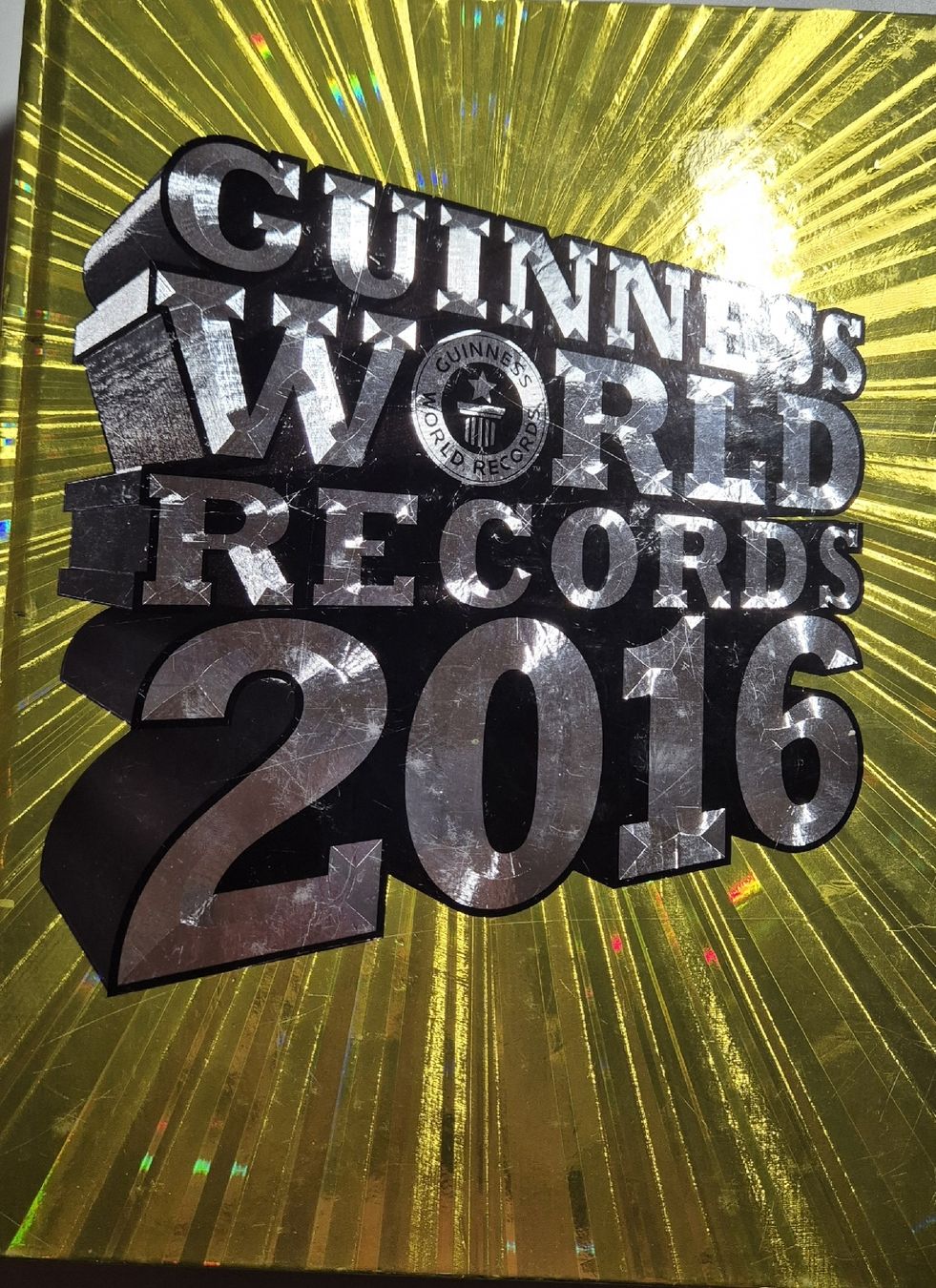 Libri: Guinness World Records 2016 - Das ultimative Buch! – Usato da Niederglatt ZH venduto da s_trio
