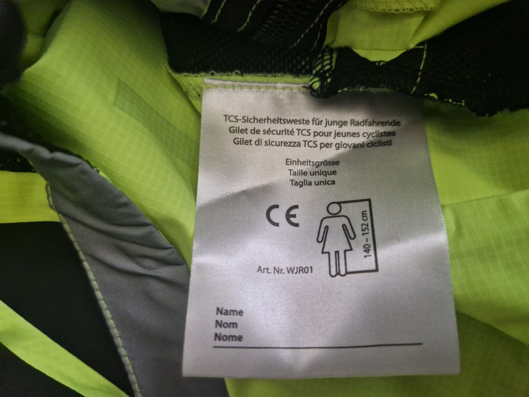 Gilet & Giacche: TCS Leuchtweste für junge Velofahrer – Nuovo e nell'imballaggio originale da Wettingen venduto da Dilan-Seher 1