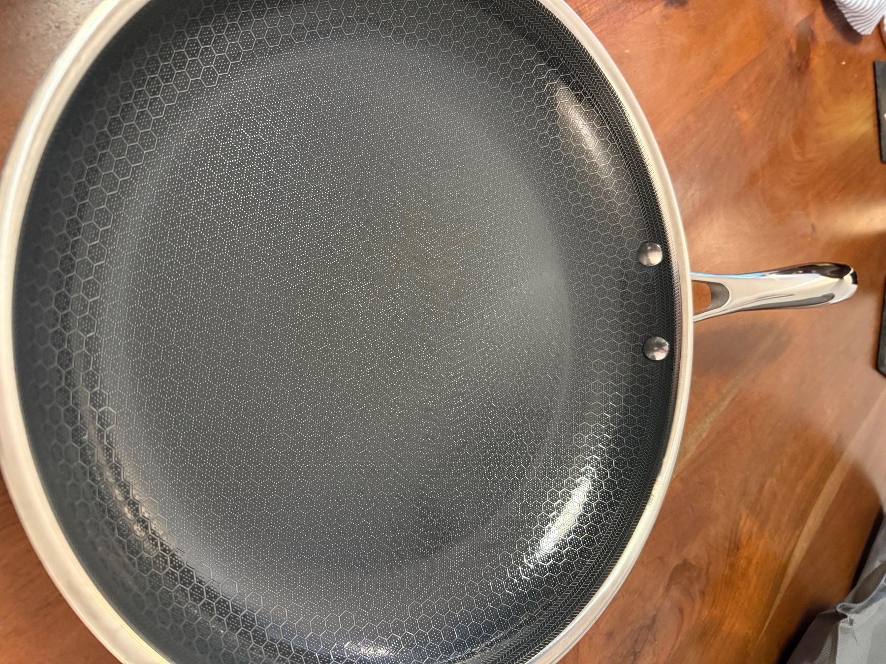 Pfannen: Hexclad 30cm pan – Gebraucht aus Zürich von etp_fl66 2