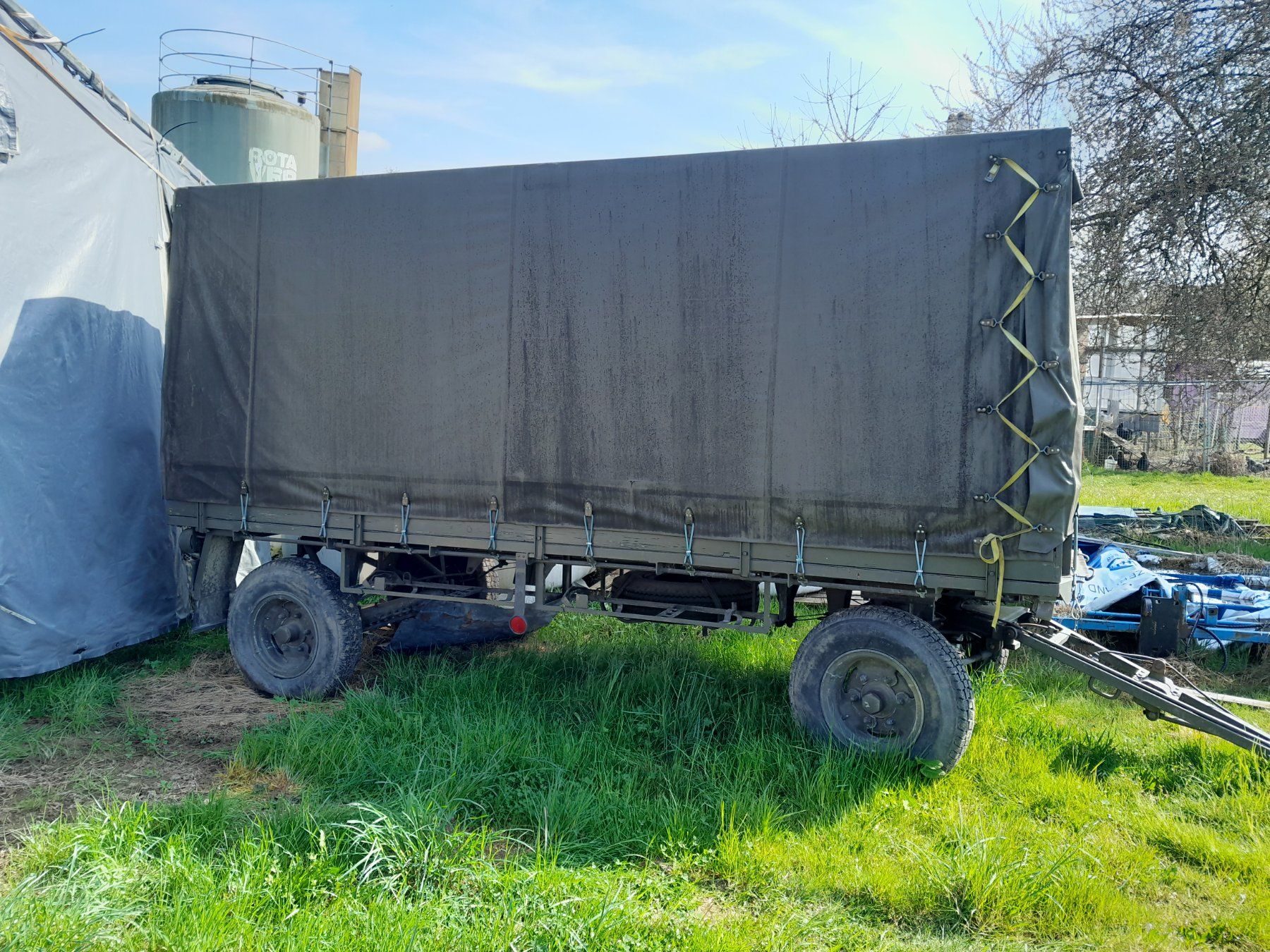 Rimorchi: Arme Infanterie Anhänger – Usato da Wetzikon ZH venduto da mar_mh5m 1
