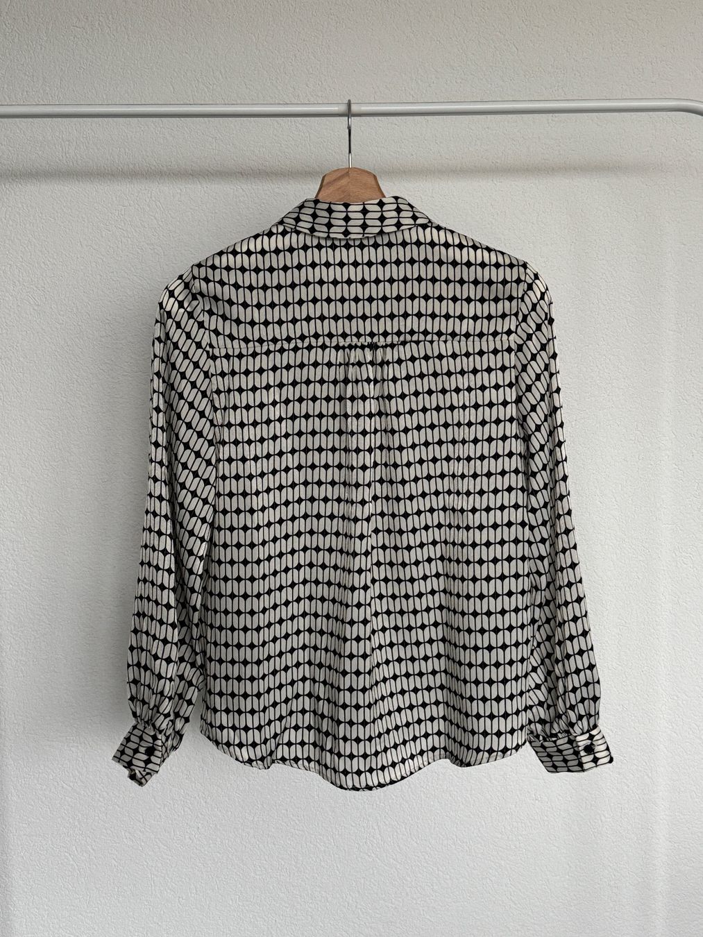 Zara Camicette: Zara gemusterte Bluse – Grösse XS – Nuovo (secondo la descrizione) da Entlebuch venduto da noemi.luisa 1