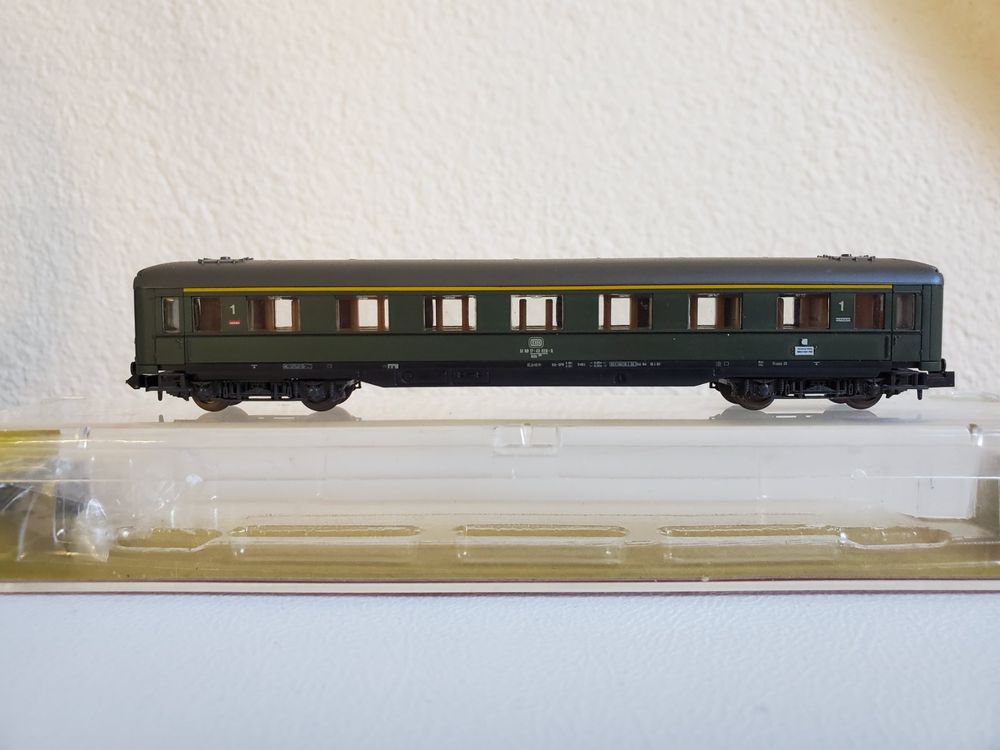 Voiture Voyageurs MITROPA Époque 3 - Märklin Échelle 1 - Caisse Bois Et Toit Tôle - Vintage
