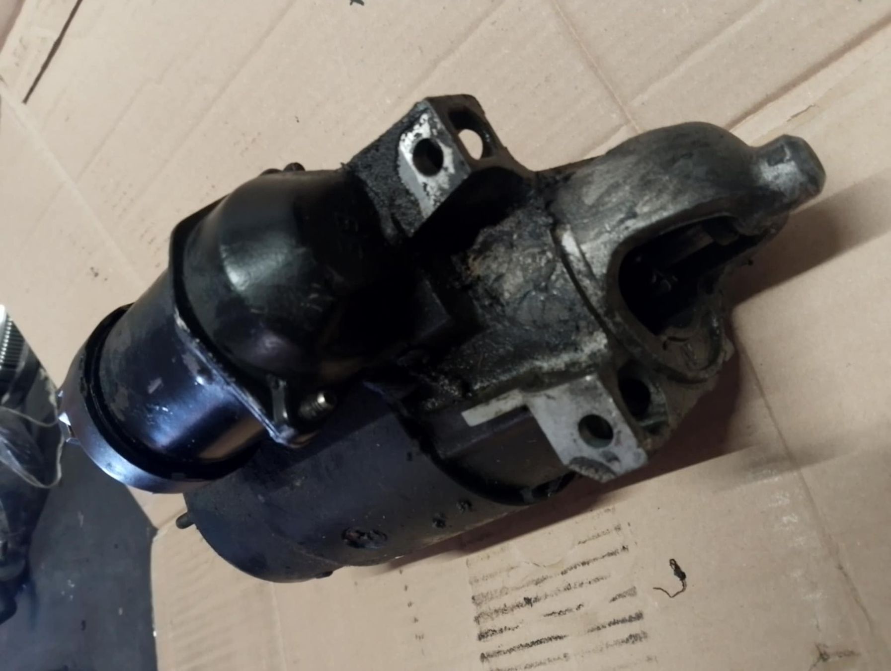 GM Tutti pezzi di ricambio auto: Starter Anlasser  GM 2 – Usato da Niedergösgen venduto da usc_tt5r 2