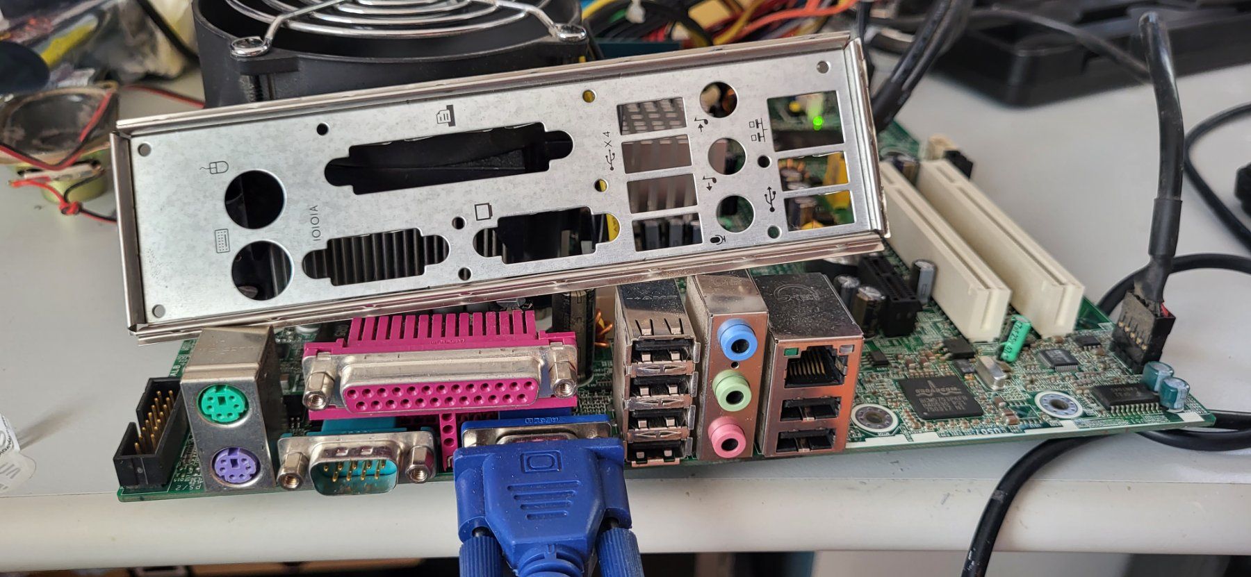 Hewlett Packard Schede madri: Pentium 4 3.00GHz KIT complet – Usato da Düdingen venduto da boascompras 2