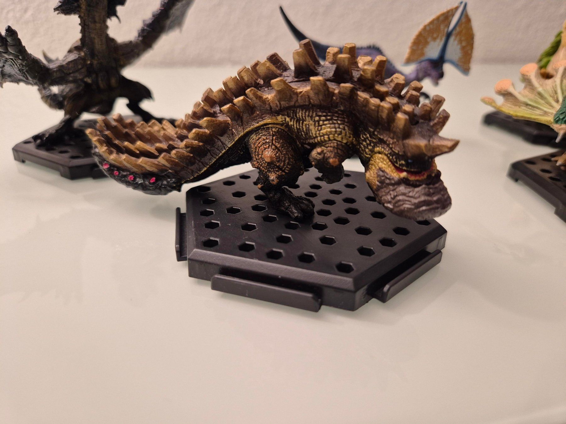 Spielzeuge: Capcom Monster Hunter Figure Builder - Lot de 6 Figurines – Gebraucht aus Fleurier von ken_hv2k 4
