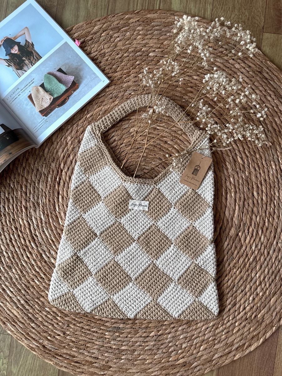 Taschen: Crocheted Bag Beige Diamond Pattern – Neu (gemäss Beschreibung) aus Lossy von Jungs_Macrame