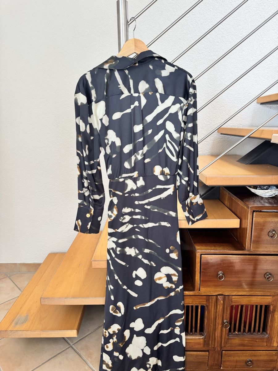 Zara Robes: robe zara à motif – Neuf (Voir description) à Lonay par nei_79jc 2