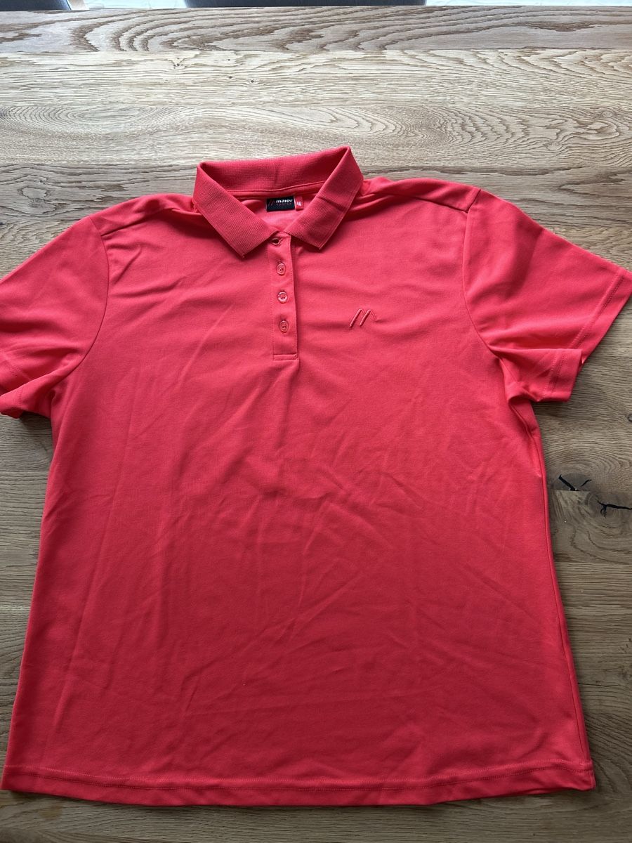 Magliette Polo: Poloshirt Grösse 46 – Usato da Lachen SZ venduto da rah_c6qj
