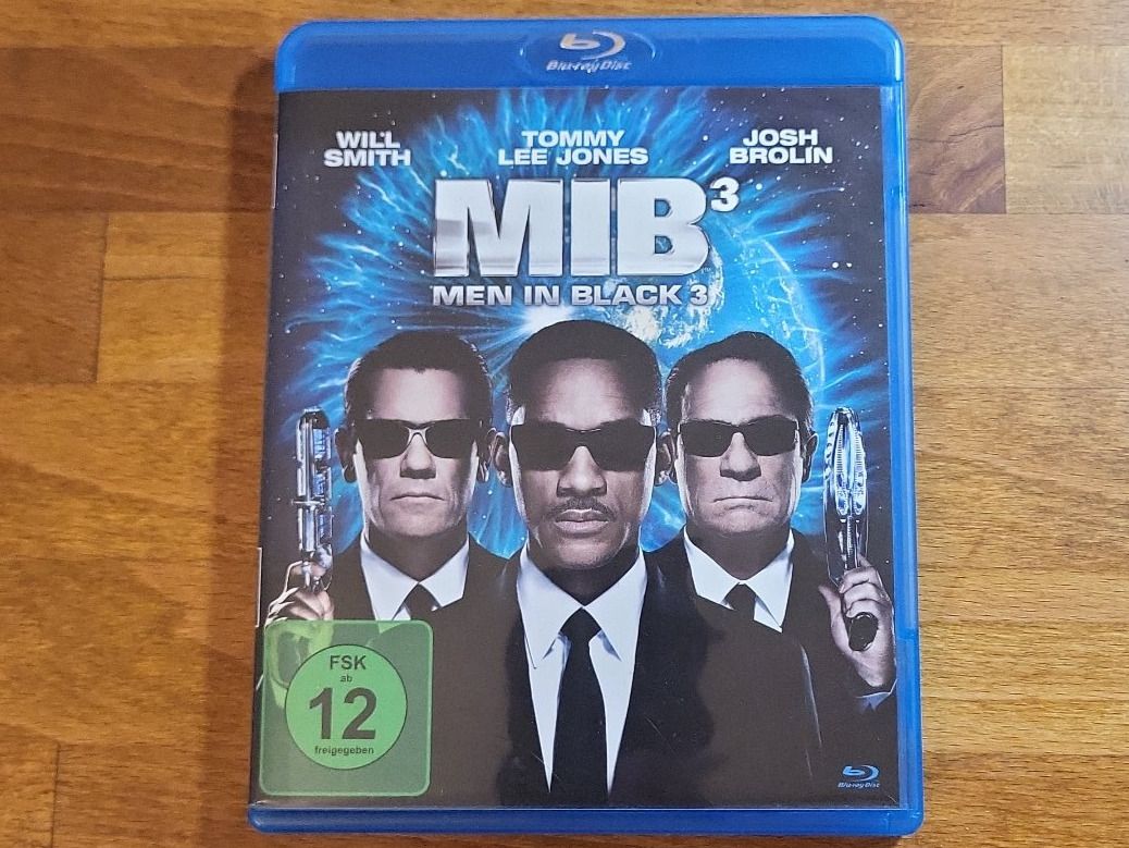 Tutti i DVDs: Men in Black 3 (2012) – Usato da Pfungen venduto da Whitie