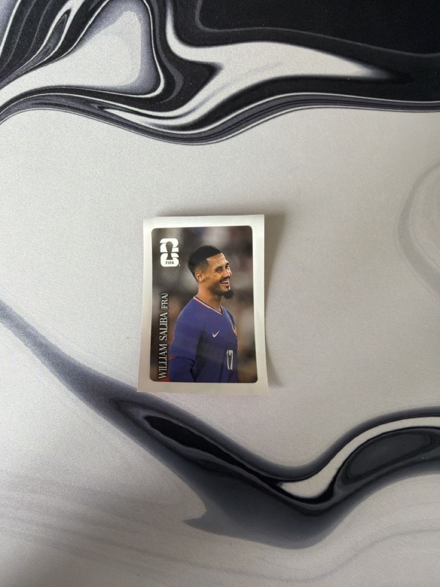 Panini Carte collezionabili: Cola Sticker William Saliba  – Nuovo (secondo la descrizione) da Wangen an der Aare venduto da Gabriel008