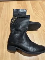 Trendige Lederstiefel von Globus Gr. 38
