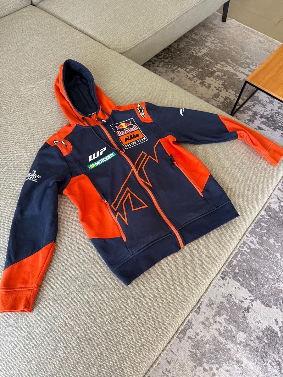 Jacken: Jacke – Gebraucht aus Henau von Sevi05
