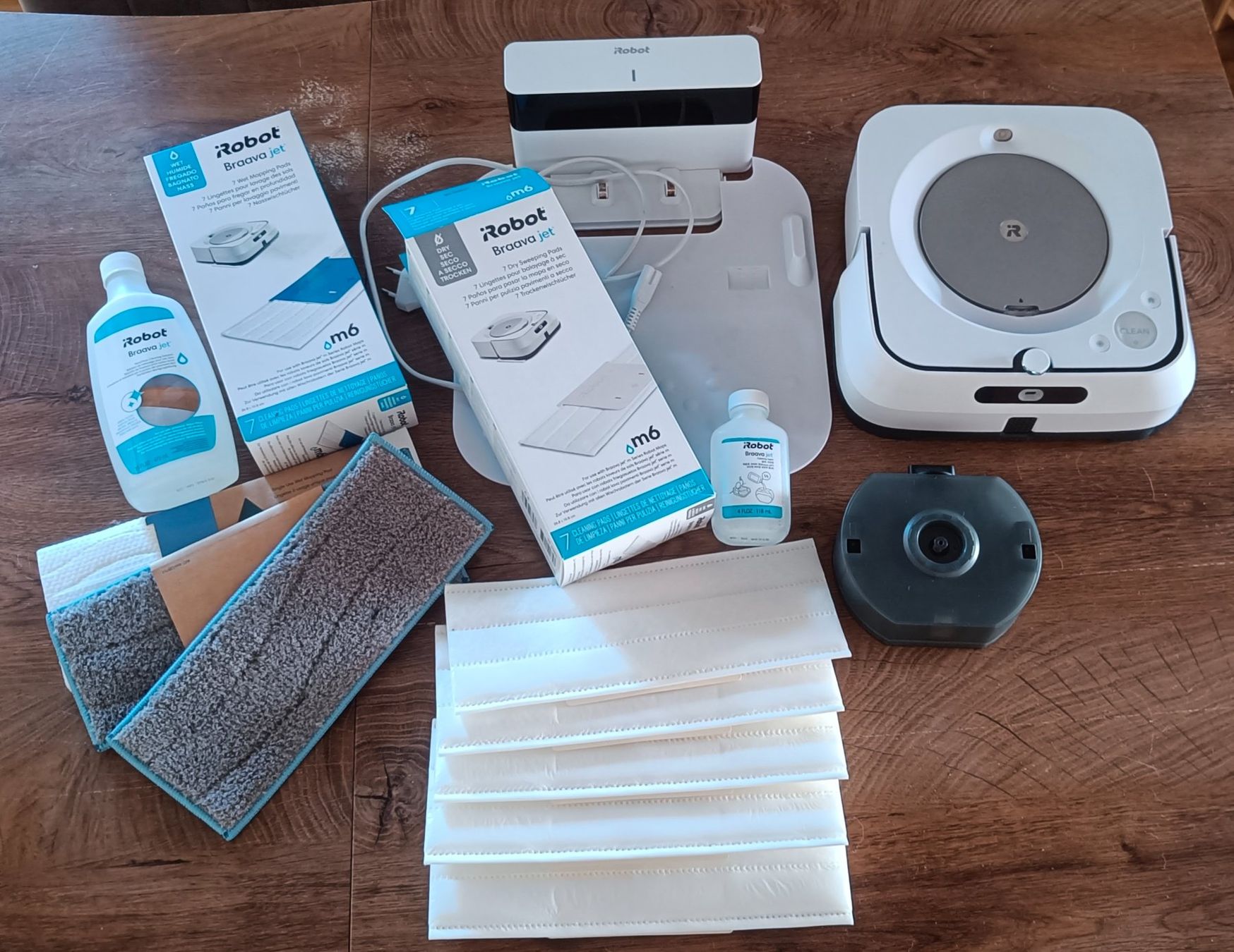 Irobot Aspirapolveri & Accessori: Robot laveur IRobot Braava Jet M6 - Programmable via appli – Usato da Fribourg venduto da gzi_7tpn 1