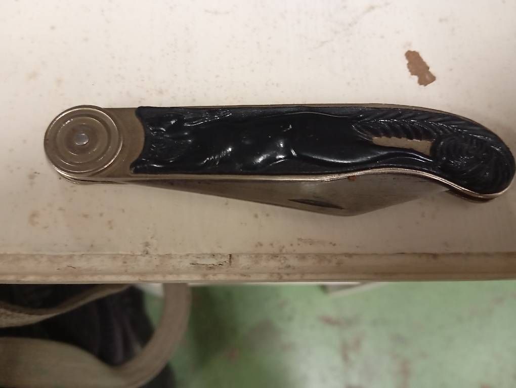 Coltelli tascabile: Russisches Taschenmesser – Usato da Basel venduto da Petergunn