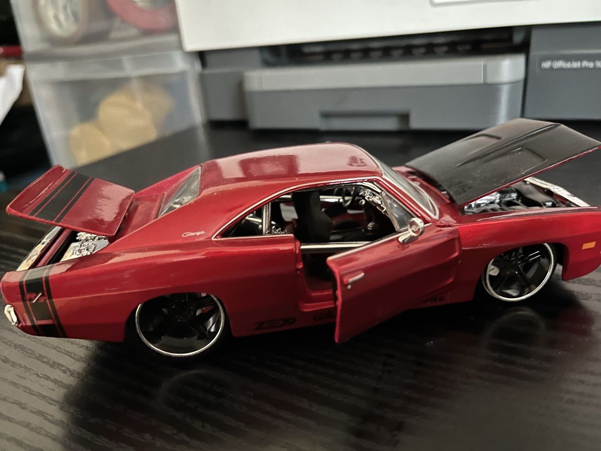 Dodge Modellautos: Dodge Charger R/T.  1:24 – Neu (gemäss Beschreibung) aus Rümlang von Papamoll4 3