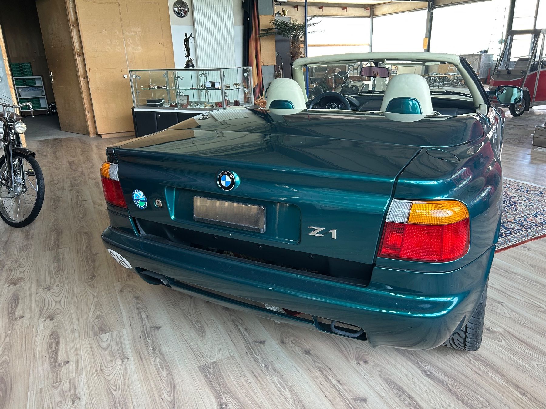 BMW Automobili: BMW Z1 seltene Rarität Oldtimer – Usato da Oberriet SG venduto da Justizia1957 8