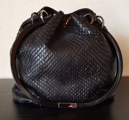 GUCCI Tom Ford Snakeskin Bucket Bag schwarz FW 1999