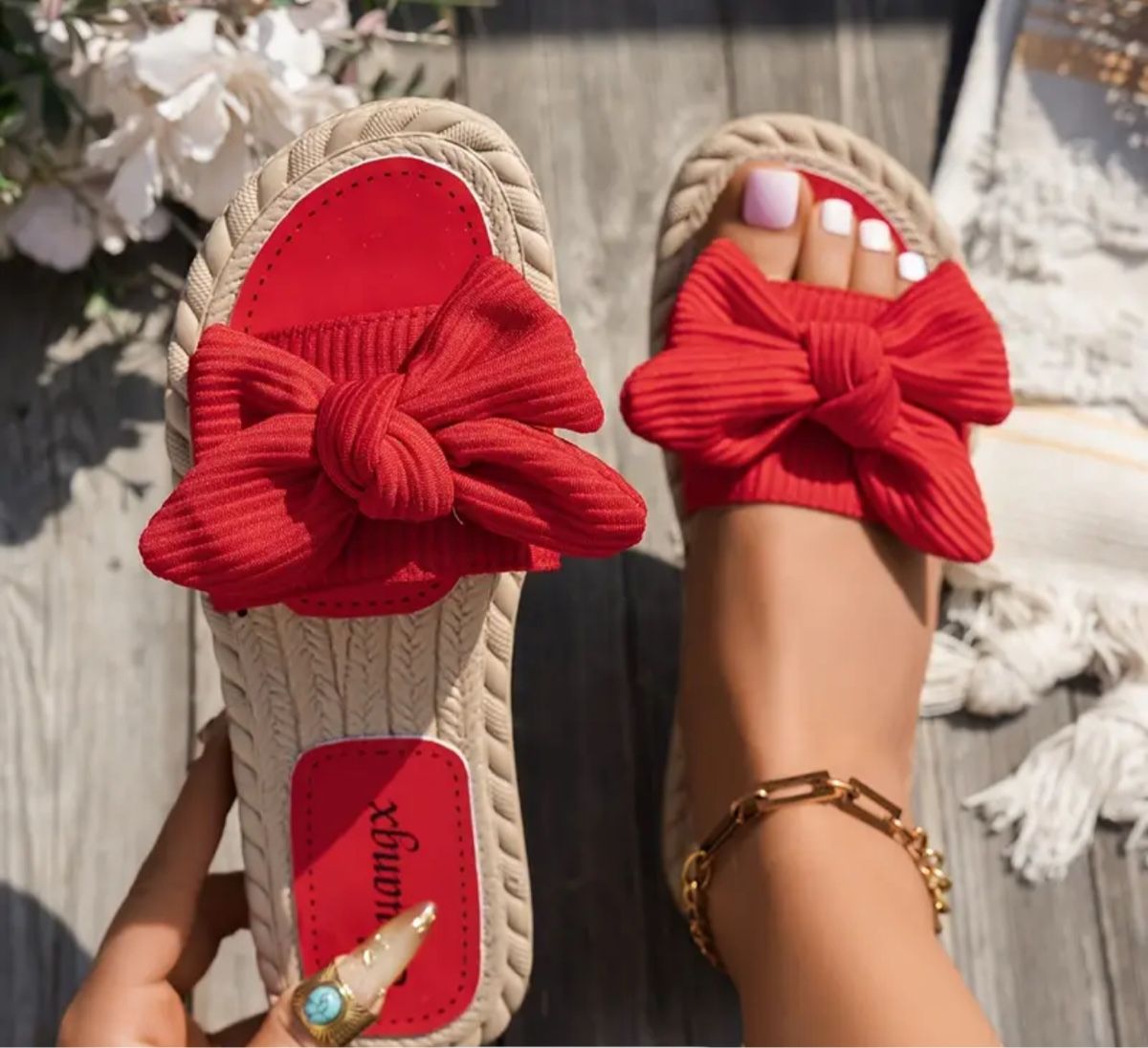 Scarpe da donna: Sommer-Slippers mit Schleife, Gr. 37-42 – Nuovo e nell'imballaggio originale da Reinach BL venduto da Deinfashion 2