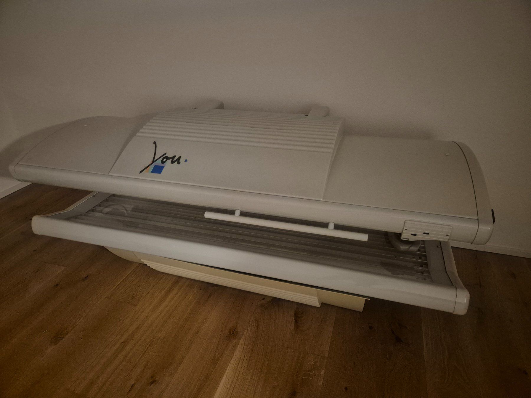 Solarium: Solarium LETZTE CHANCE, danach wird es entsorgt – D'occasion à Balterswil par new_one-123 1