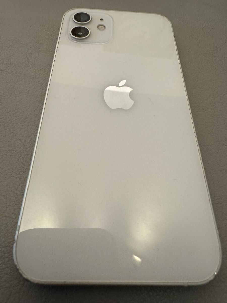 Apple Handys / Smartphones: iPhone 12 – Gebraucht aus Adliswil von Busys 3