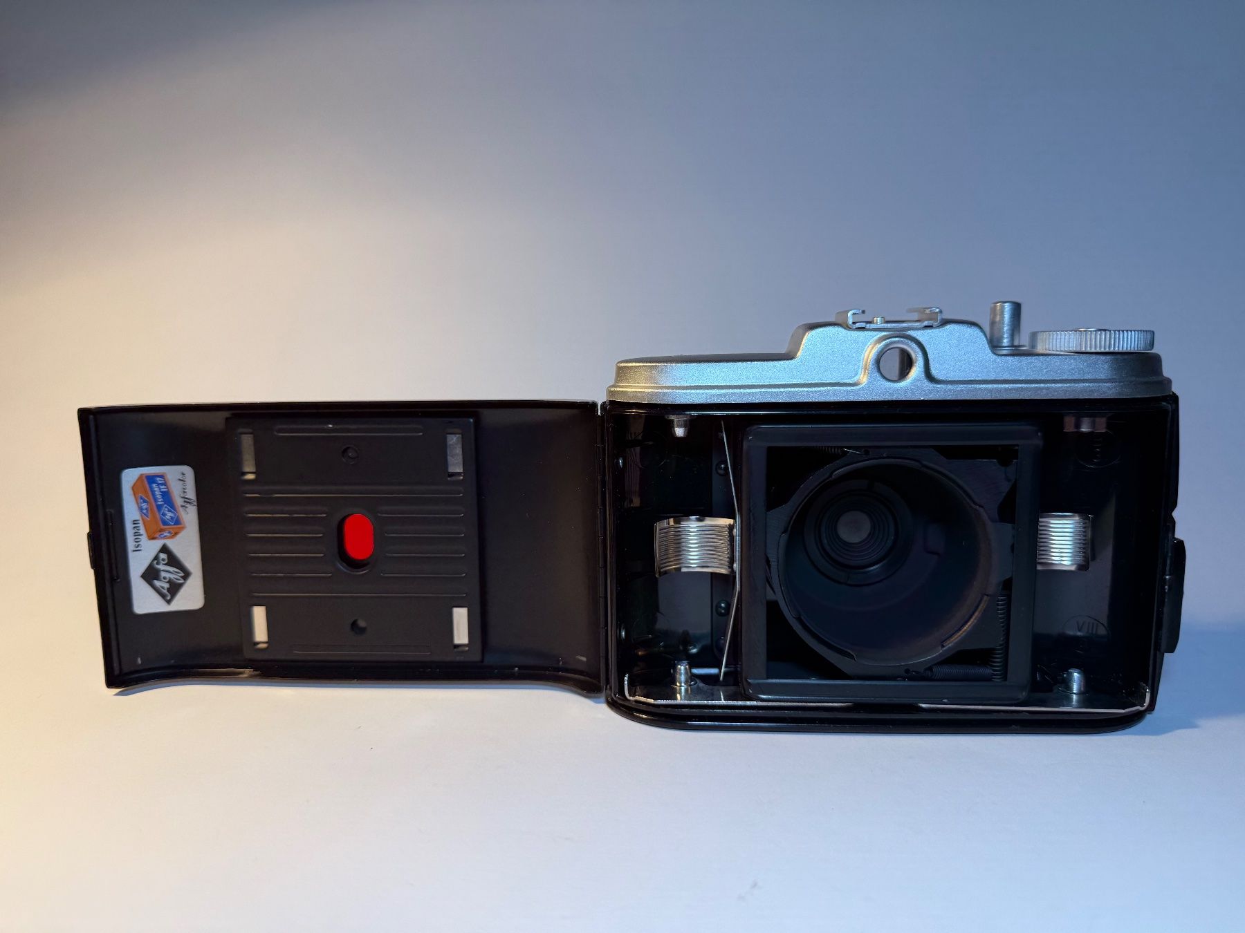 Agfa Fotocamera: Agfa Isola I Vintage | Superbe État – Usato da Marin-Epagnier venduto da EagleOne 3