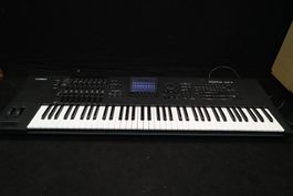 Yamaha MOTIF XF7 76-Key Music Production Synthesizer