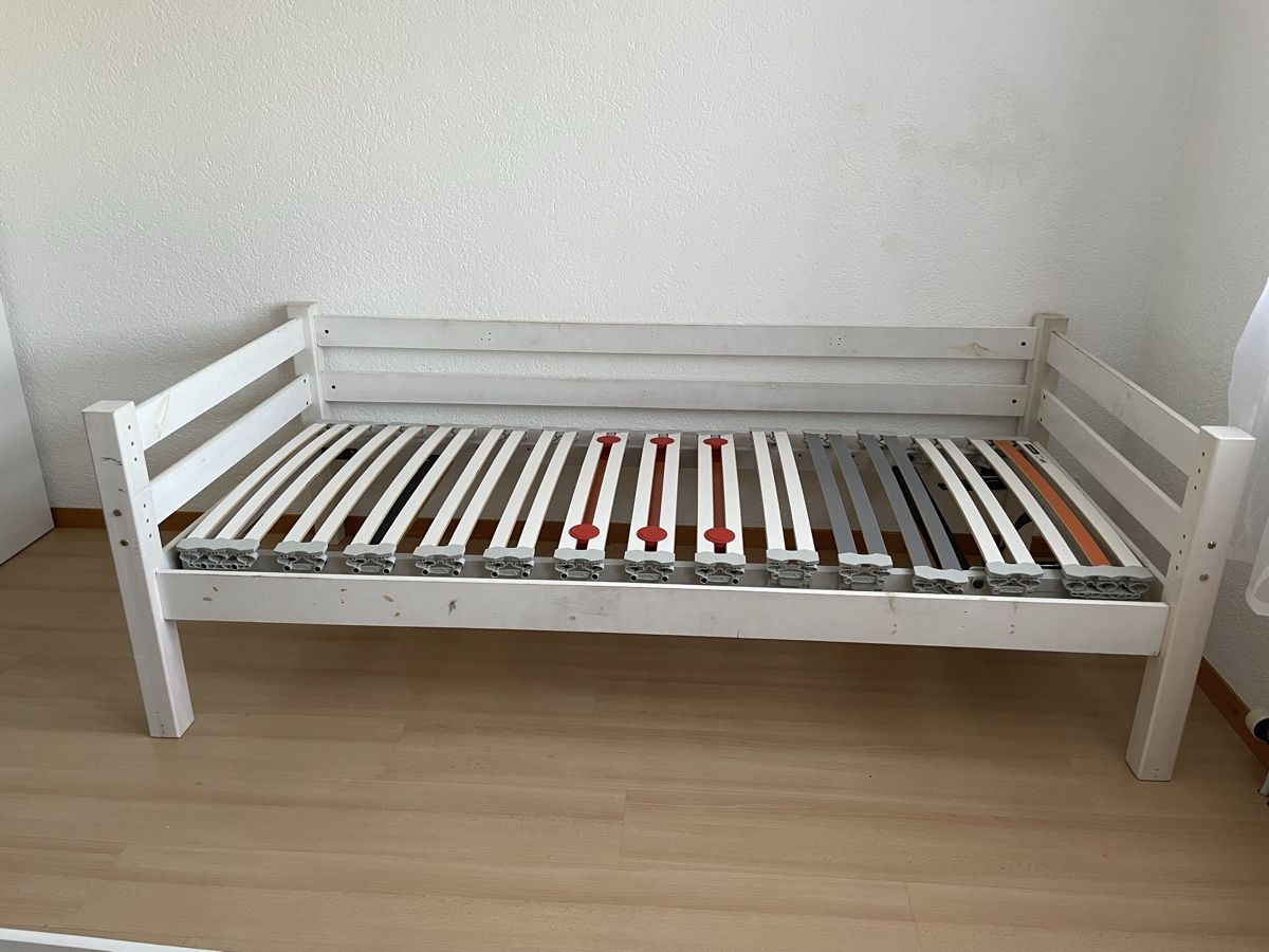 Letti: Kinderhoch - Bett – Usato da Spiez venduto da clown81