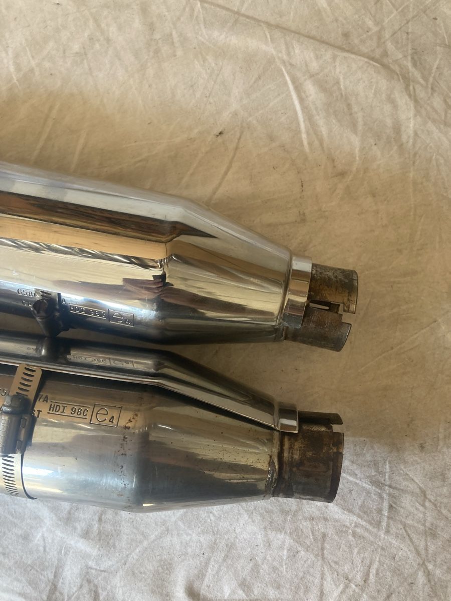 Harley-Davidson Tutti i ricambio per moto: Harley Davidson Auspufftöpfe  65868-97A – Usato da Schötz venduto da Harley35 4
