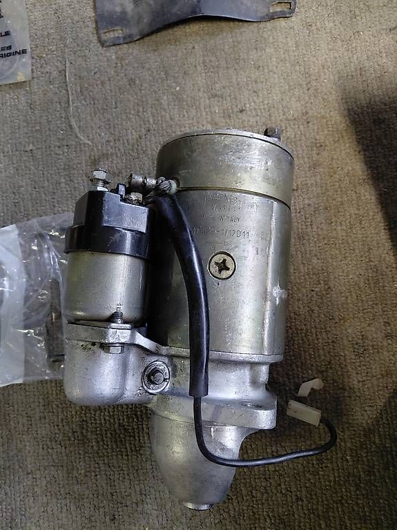 Tutti pezzi di ricambio auto: Dino 246 Ferrari Teile – Usato da Bonnefontaine venduto da nesslera 2