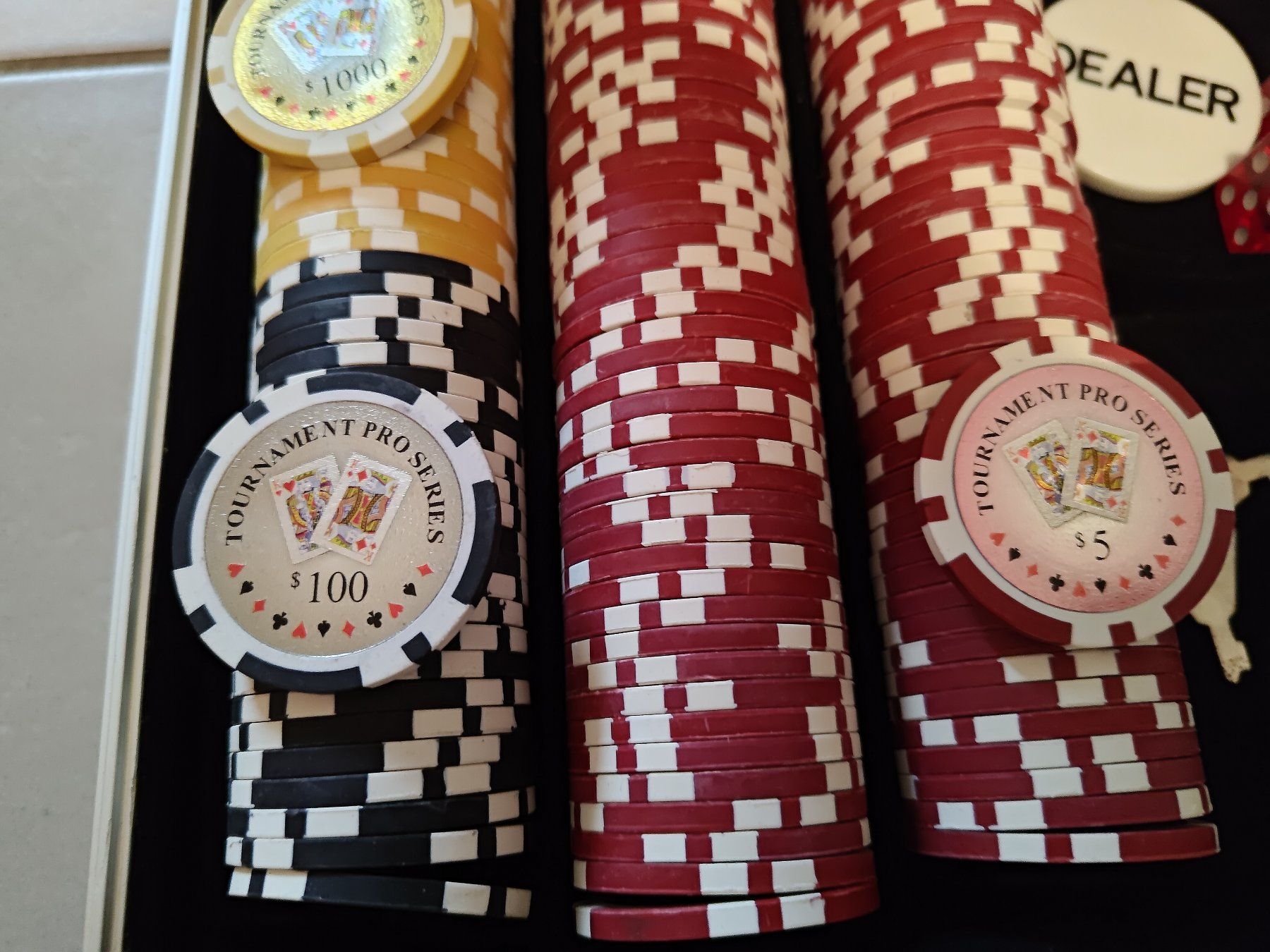 Giochi: Casino Chips mit Alukoffer – Nuovo (secondo la descrizione) da Oberkulm venduto da zoc75 3