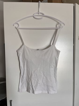 Stützendes Top Damen weiss Grösse 36 guter Zustand