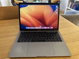 Apple MacBook Pro 13" (2017) | 256 GB SSD | 8 GB RAM